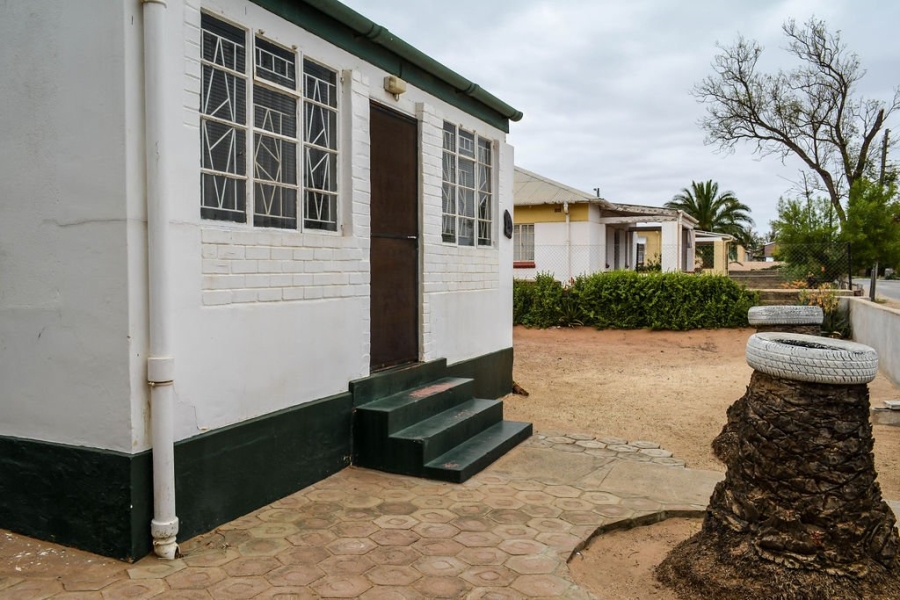 3 Bedroom Property for Sale in Klawer Western Cape